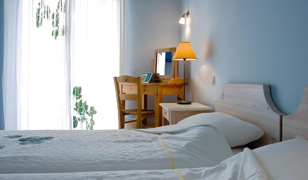 Eleonas Hotel Rovies Extérieur photo